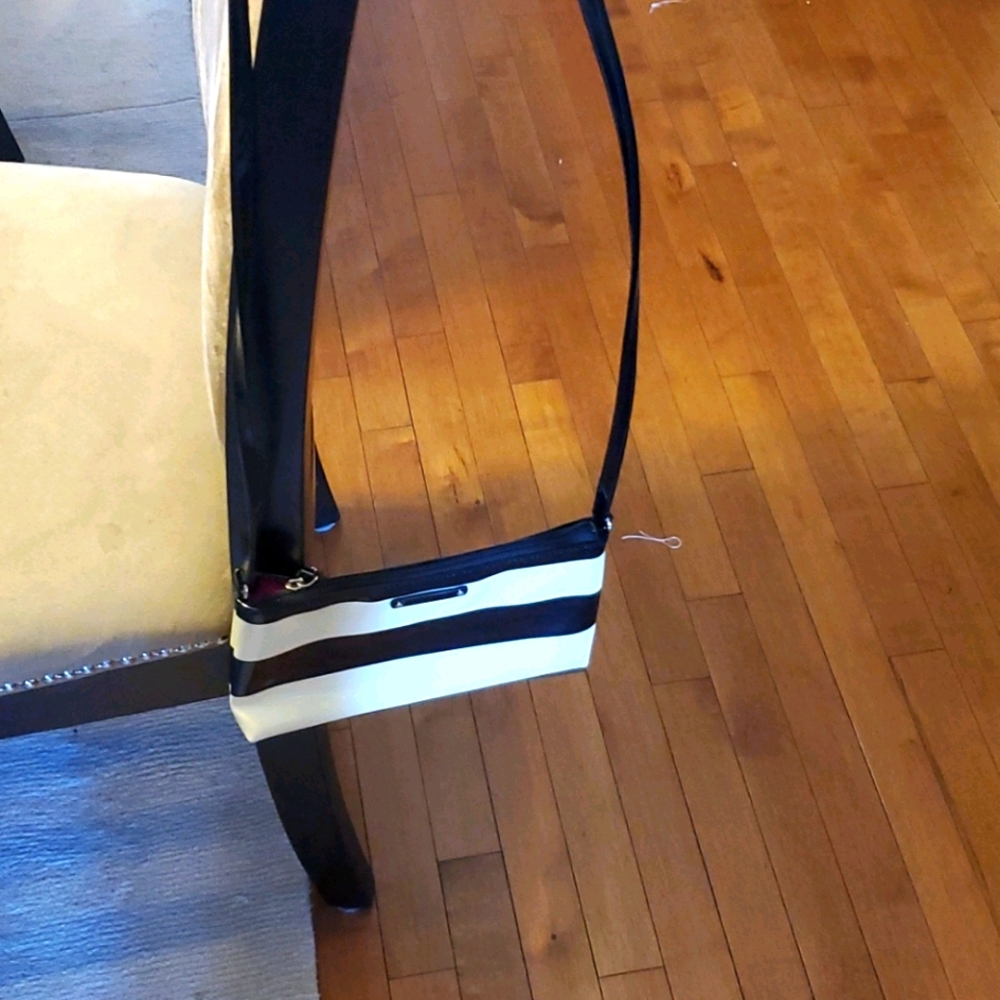 Kate Spade black and white bold strip crossbody .